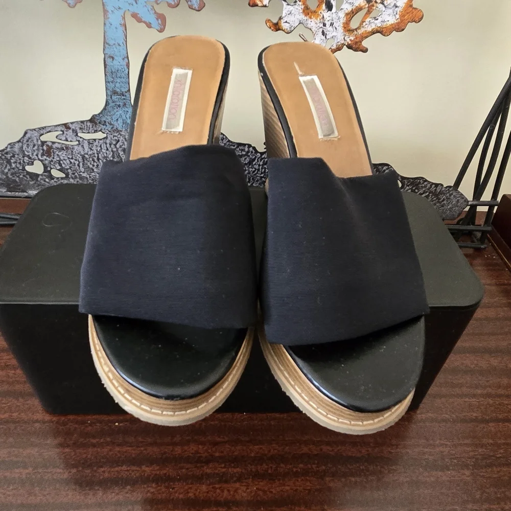 Xhilaration Women’s Wedge Sandals – Black Stretch Upper – 4
